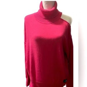 Cold Shoulder Turtleneck Sweater - Calvin Klein - XL